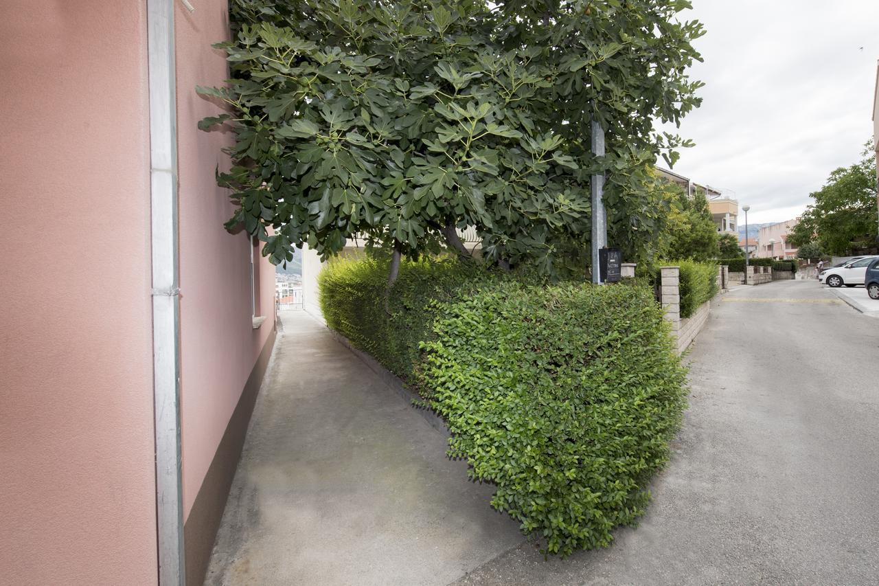 Apartment D&A Split Exterior photo